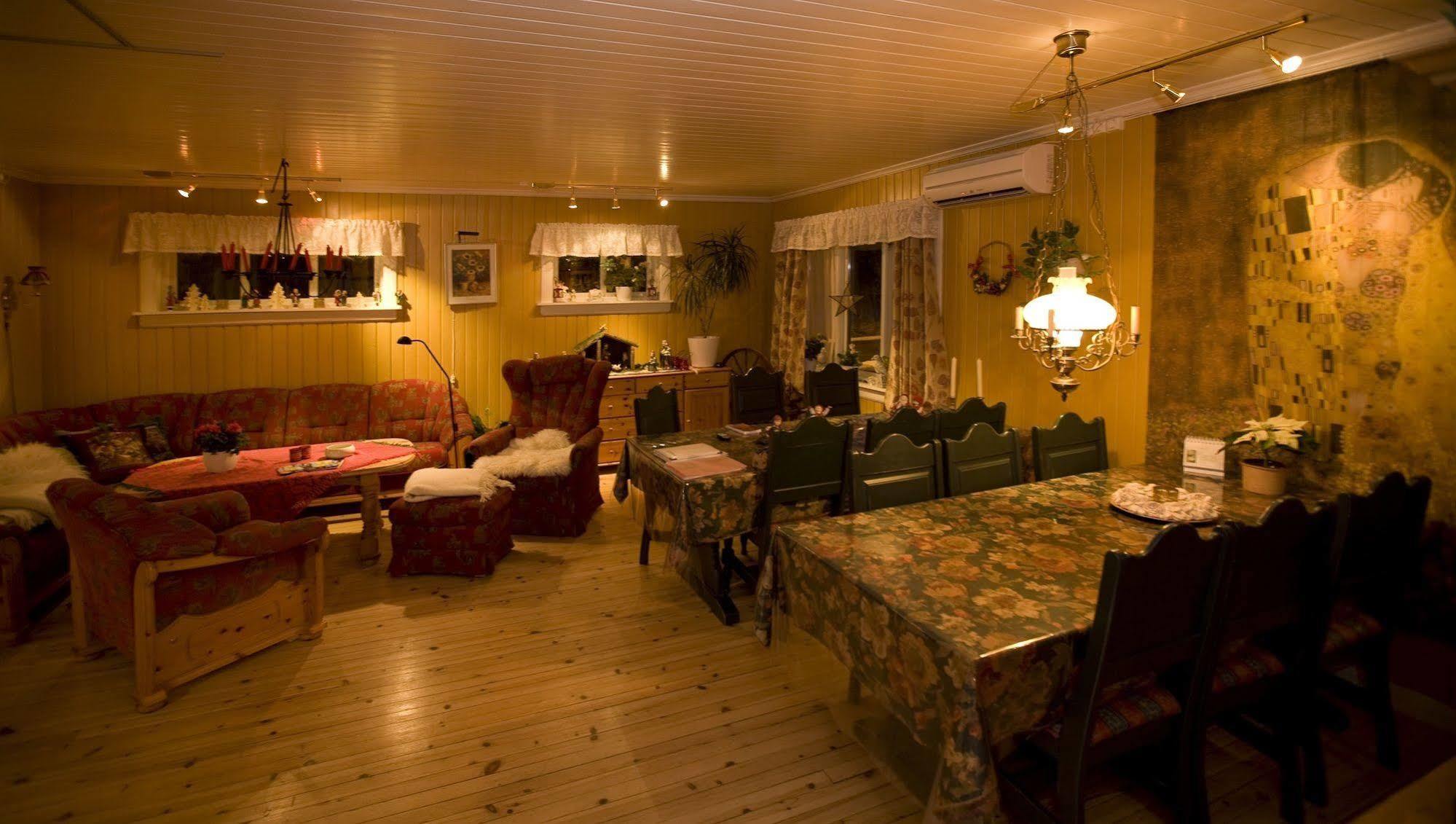 Solheim Overnatting Бё Экстерьер фото